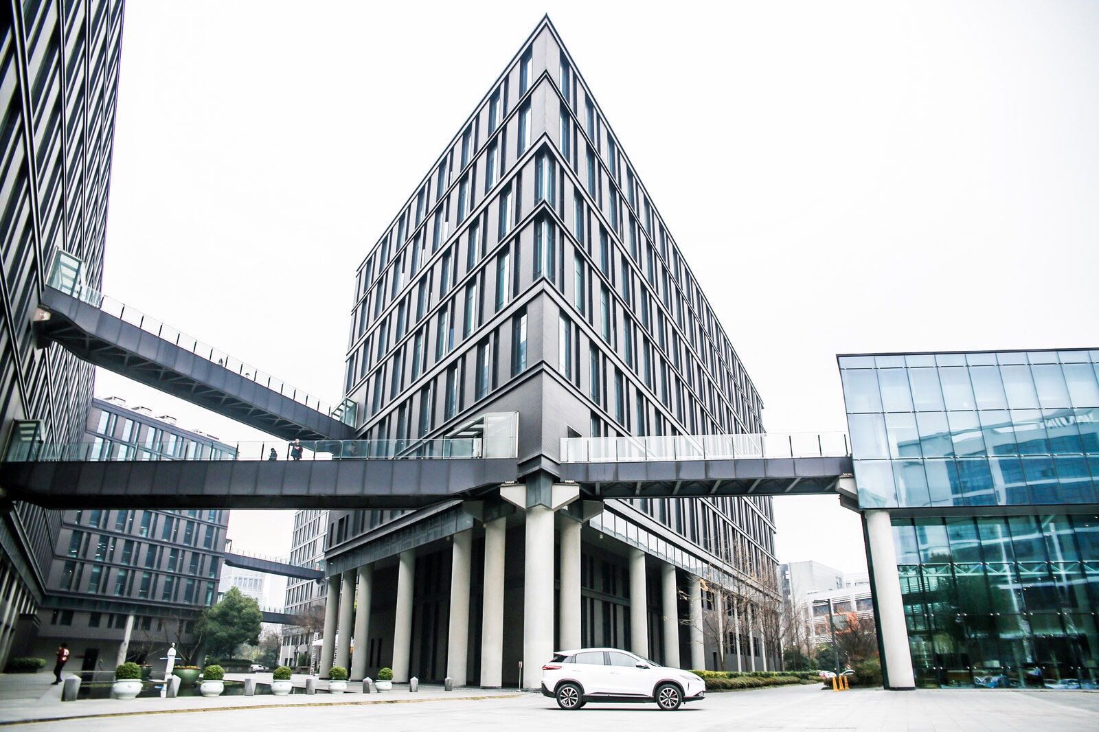 杭州网易站大片来袭