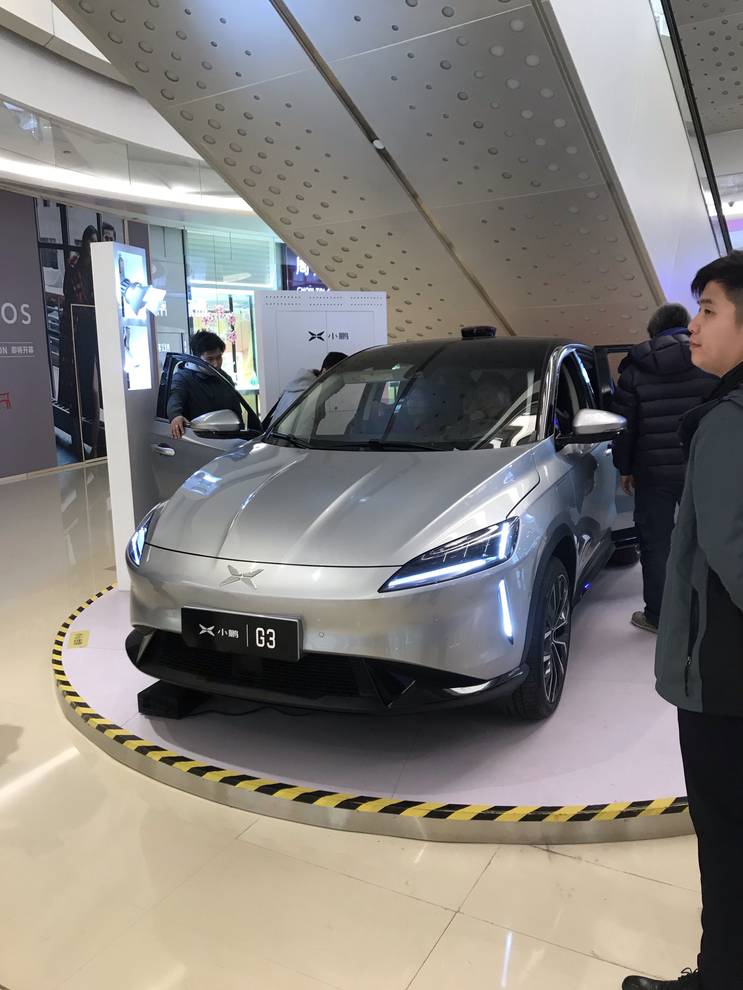 北京拍的03-22 18:57惘闻我其实不喜欢一般的银色车,但小鹏我选了银03