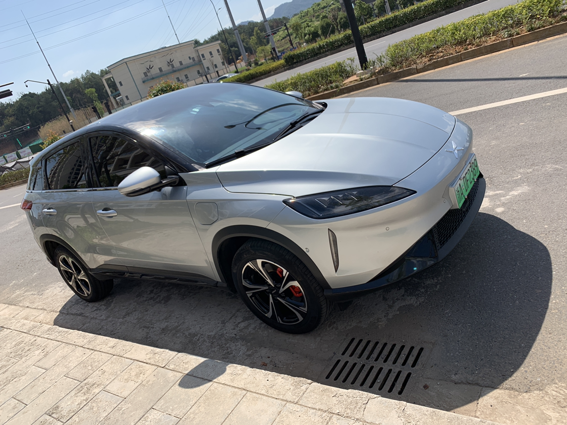 要看银色的过来吧,提 - 小鹏汽车鹏友圈