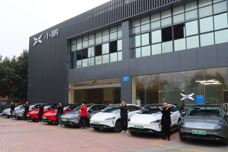 ""        今天小鹏车友会大爆发   成都 徐州  长沙  广州  北京